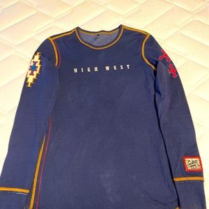 Alp n Rock top. Size 3.